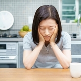 年上でプライドの高い部下、どう接したらいい？介護の専門家が、エピソードを交えて解決します。